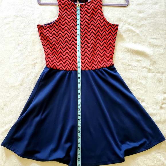 Alya NWT Med. Red/Blue Zig Zag Hogh Waist Dress - Picture 5 of 6